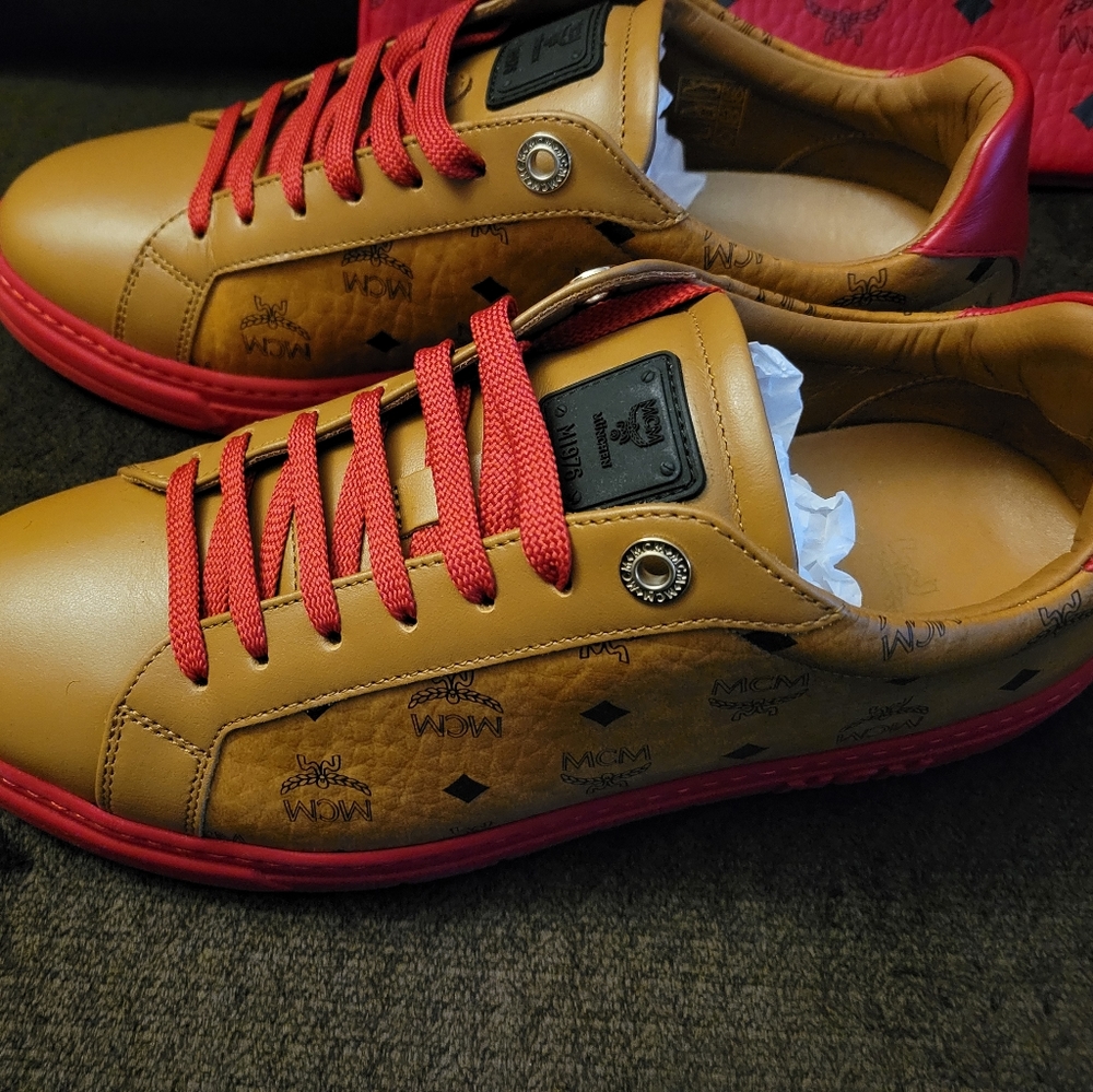 MCM Sneakers